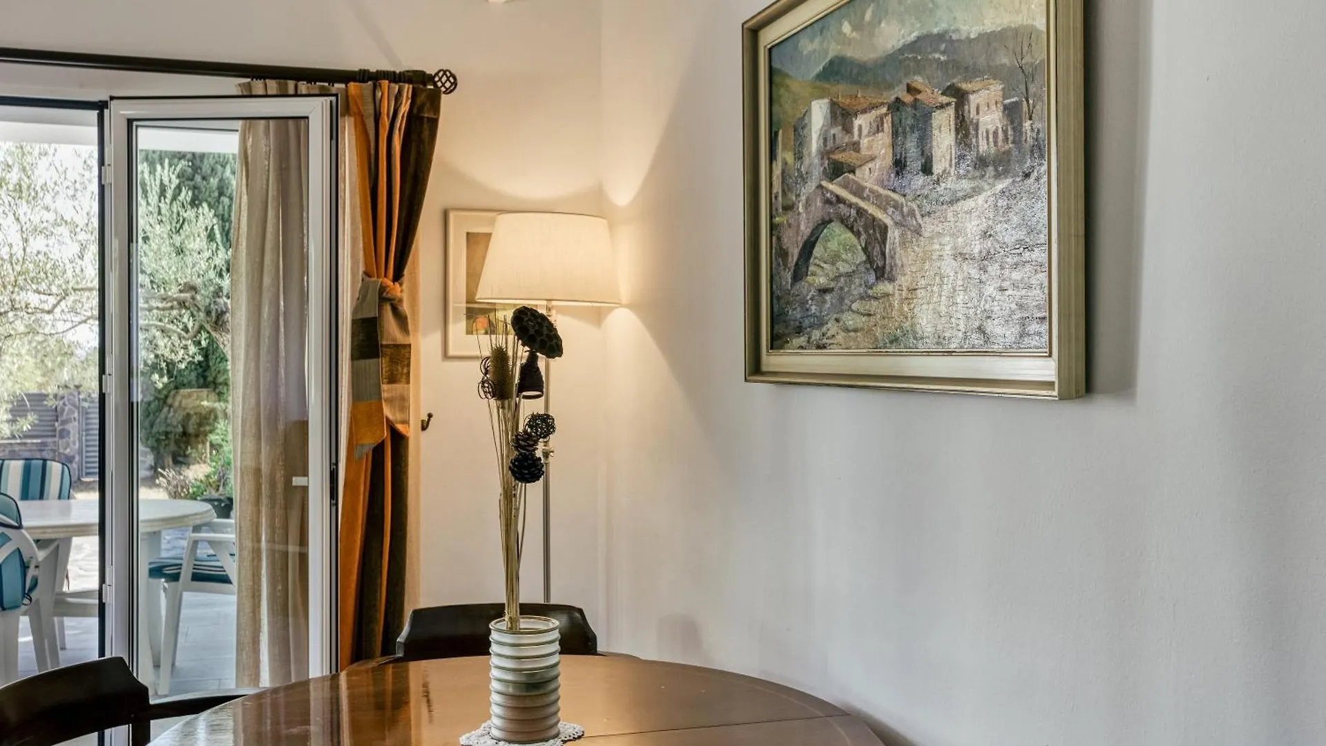 Apartamento Pie De Jardin En Roses Apartment