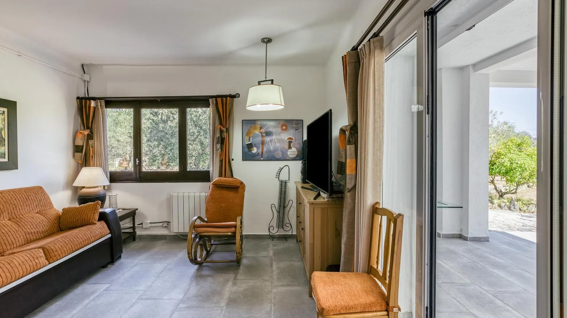 Apartment Apartamento Pie De Jardin En Roses Spain