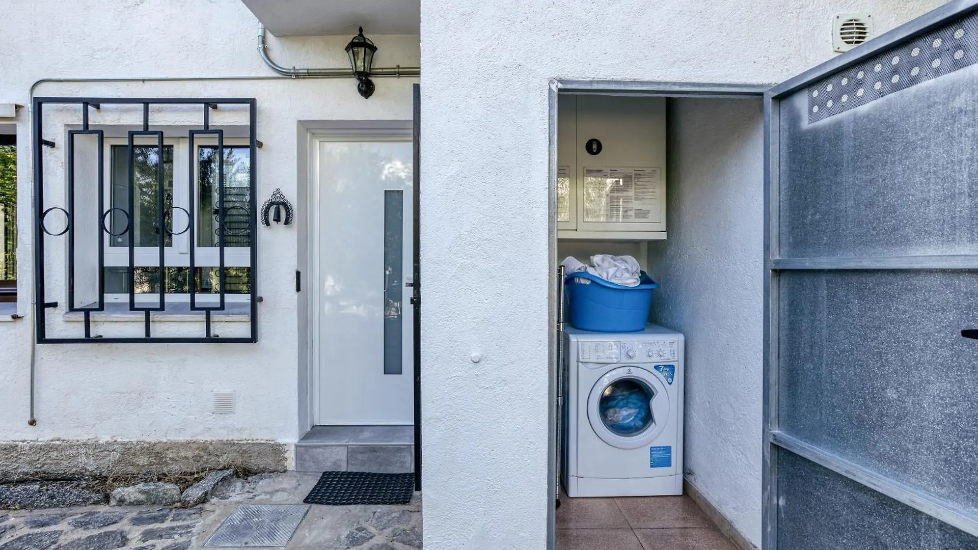 Apartamento Pie De Jardin En Roses Apartment